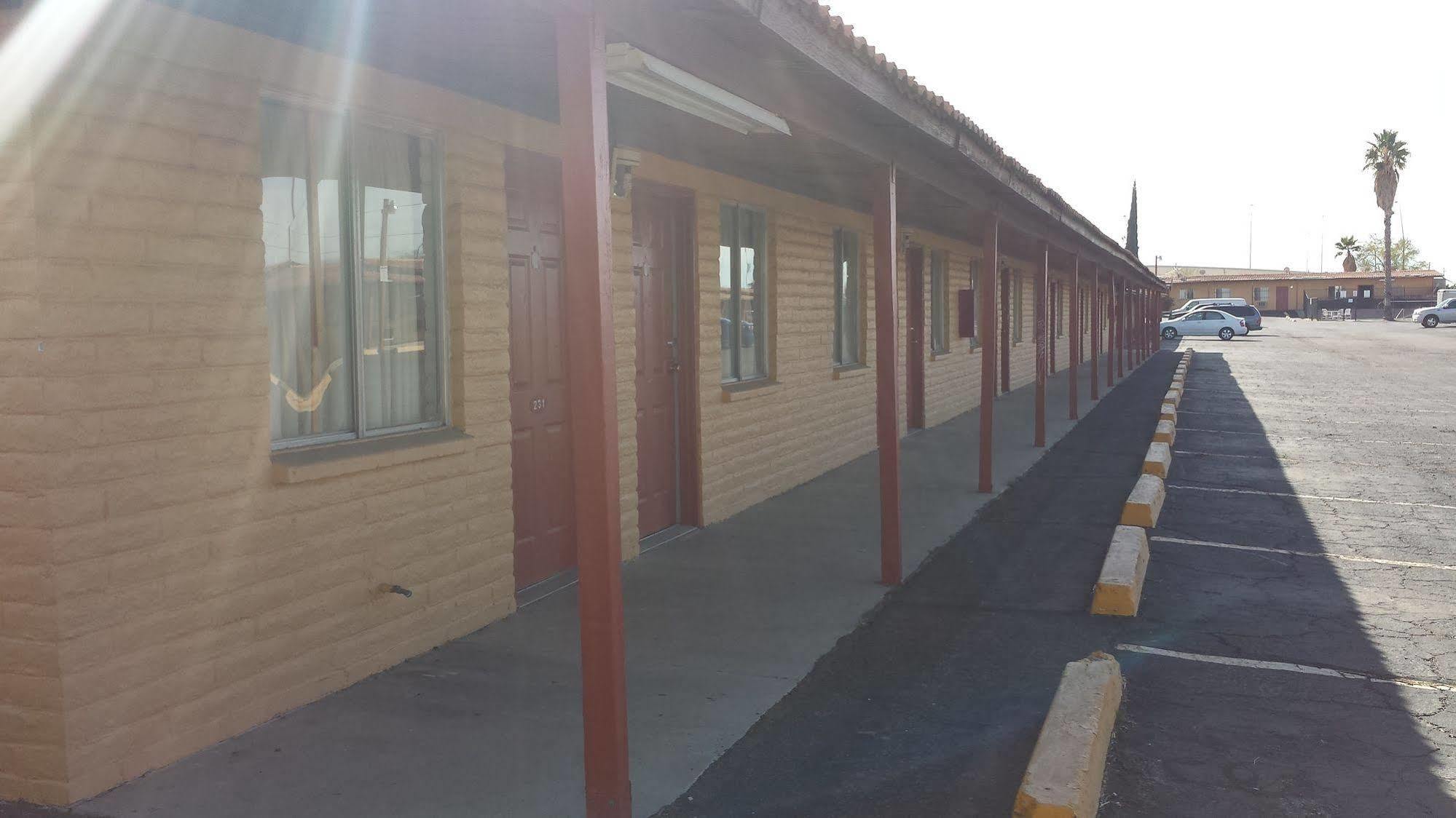 Silverbell Inn Tucson Exterior photo